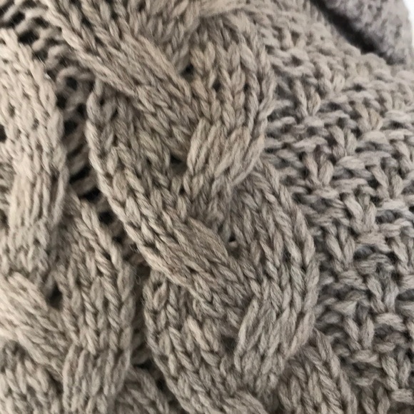 Wool sweater - Picture 4 of 4